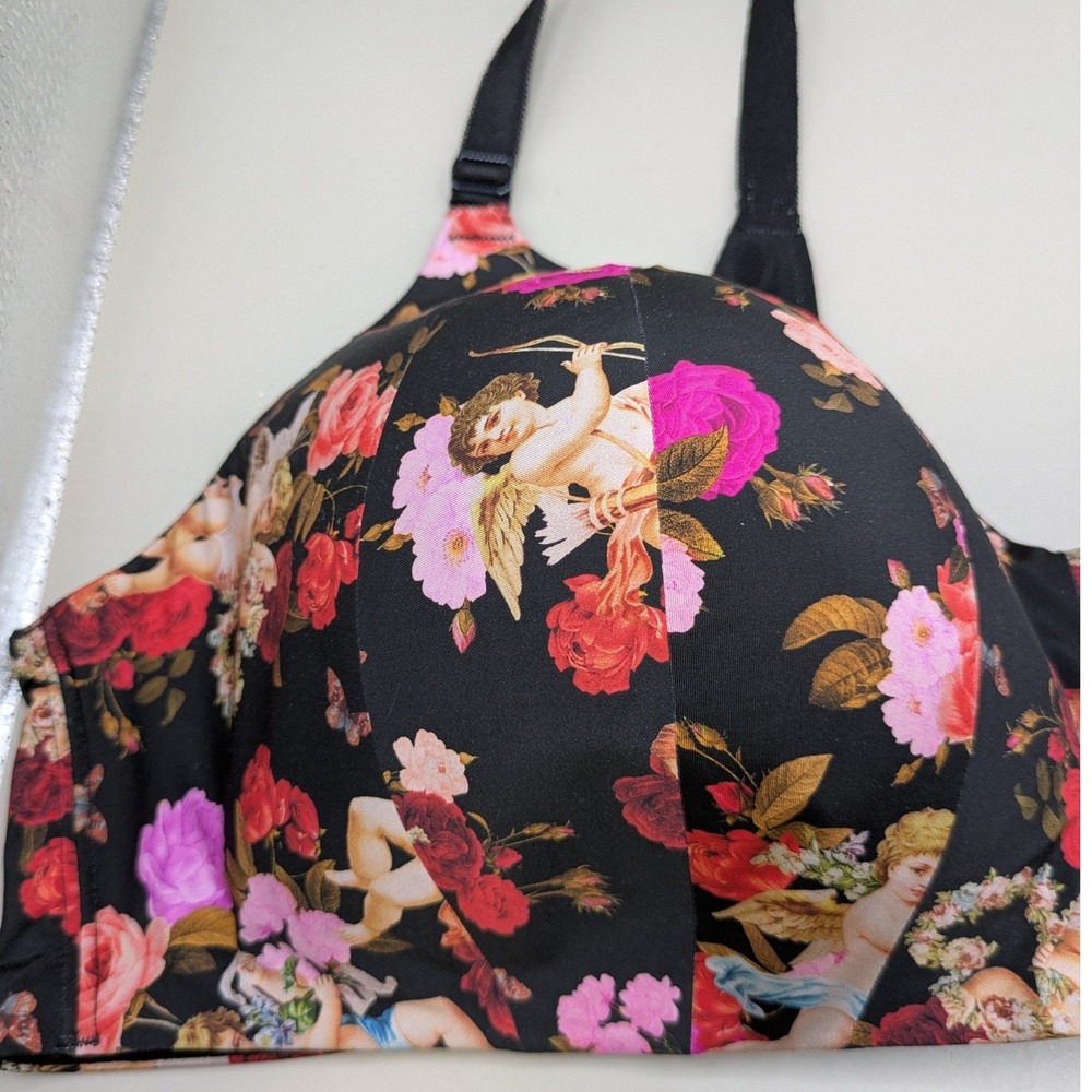 Torrid 360 Smoothing Wire-Free Bra Black Floral Cherub Angel Print Women 42D - Picture 2 of 9